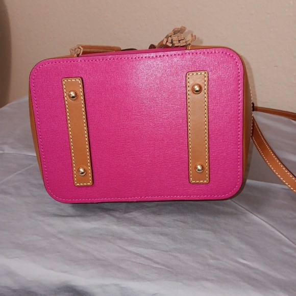Dooney & Bourke Pink and Tan Crossbody Bag with Adjustable Strap - Picture 5 of 9